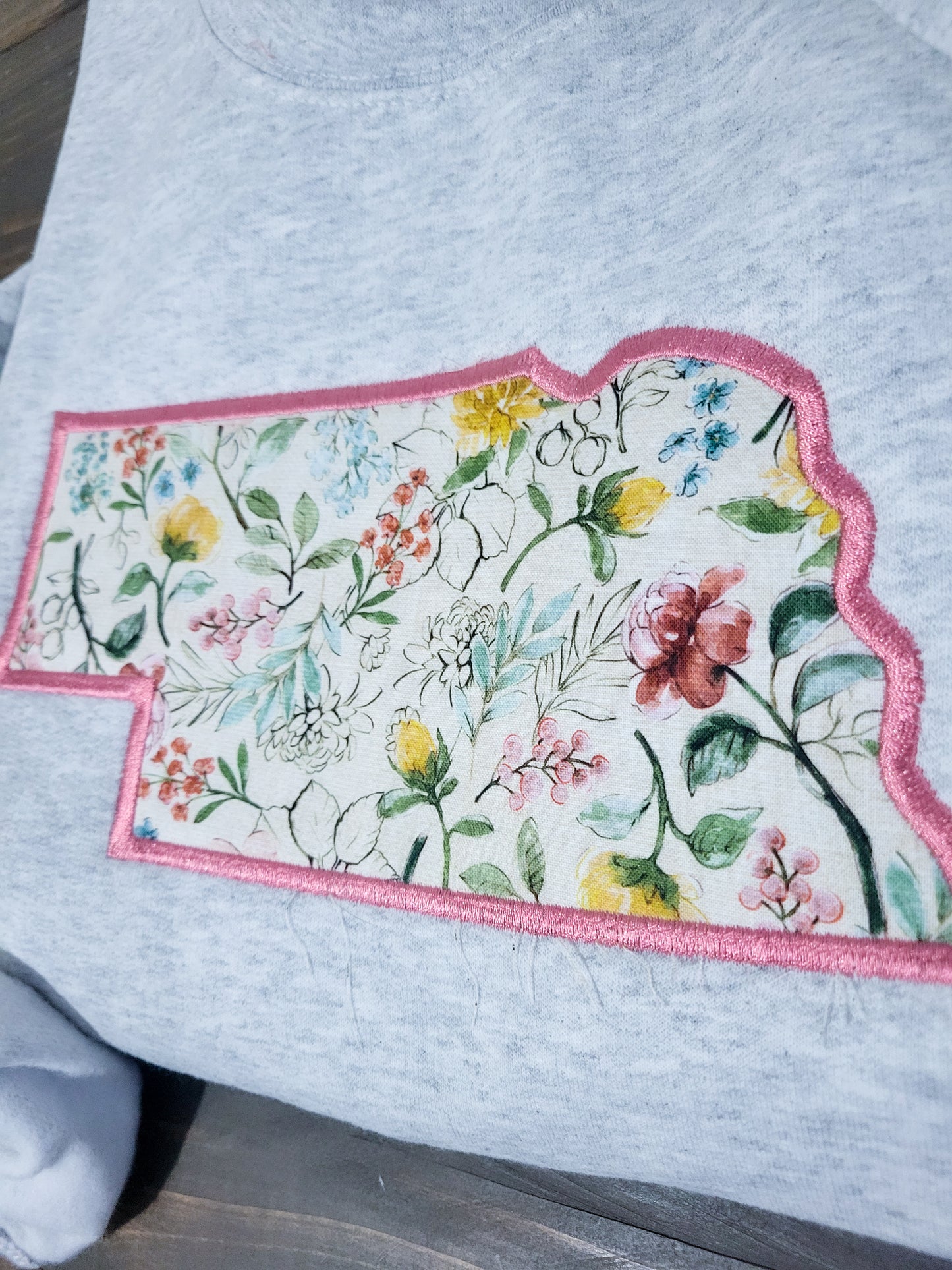 Custom Floral State applique cotton fleece crewneck cute Casual Tops Sweaters for women