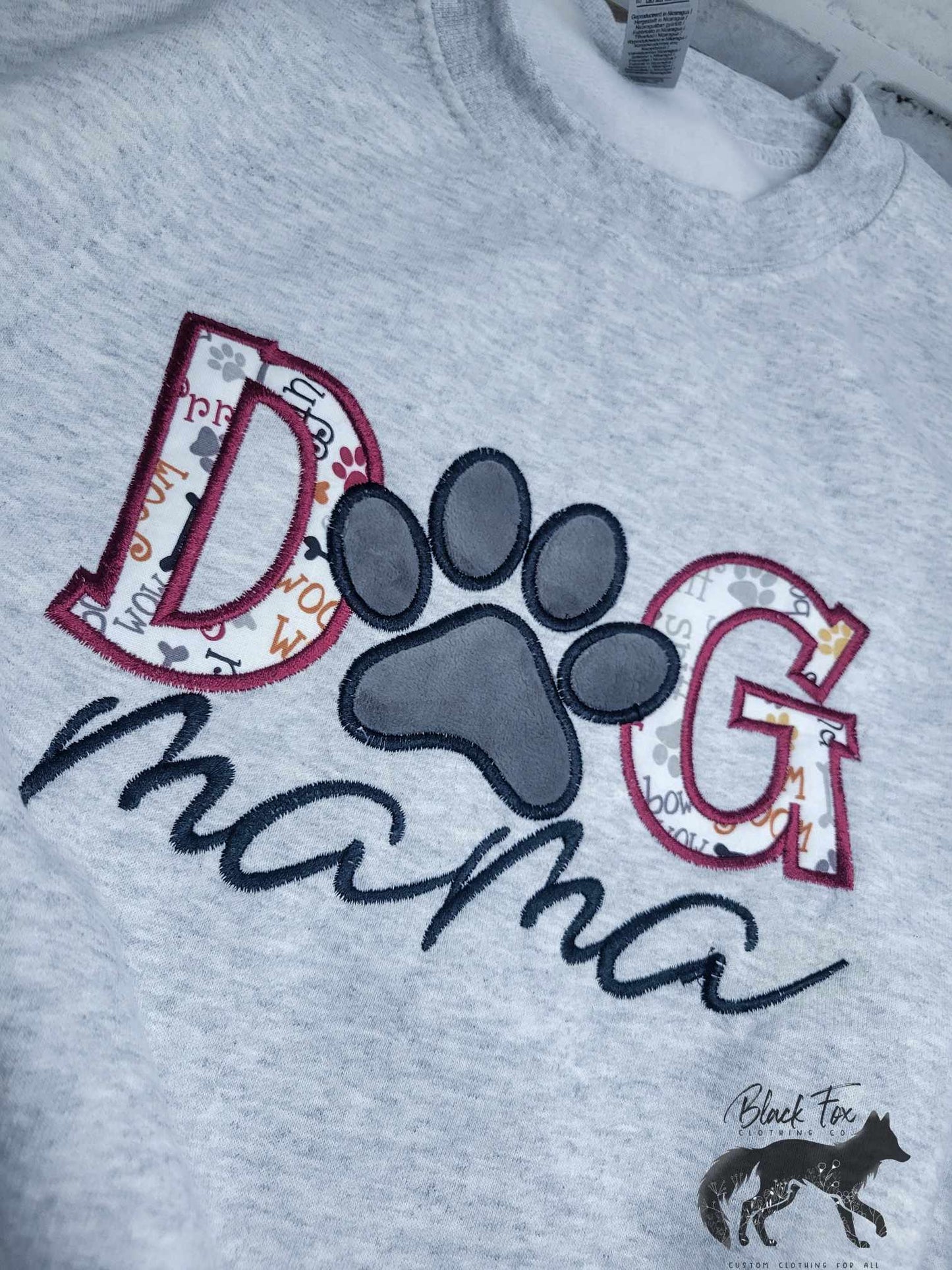 Heathered Gray Dog MAMA Crewneck Unisex Sweatshirt